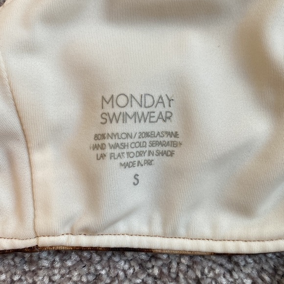 RARE Monday Swimwear St. Barths Bikini Top (Small) - Picture 8 of 15